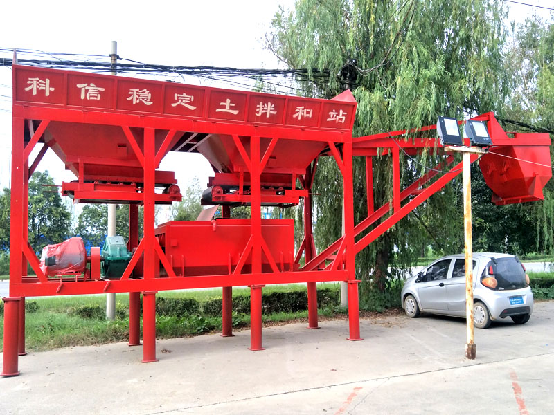 移動式穩(wěn)定土拌合站設備在雨季生產該注意哪些？拌合站-廠家指導